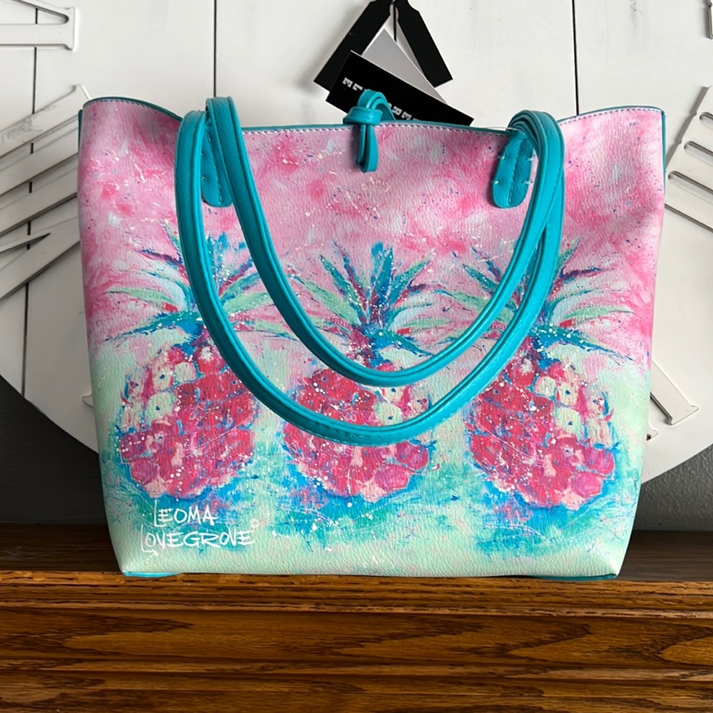 Leona Lovegrove Pineapple bag in a bag